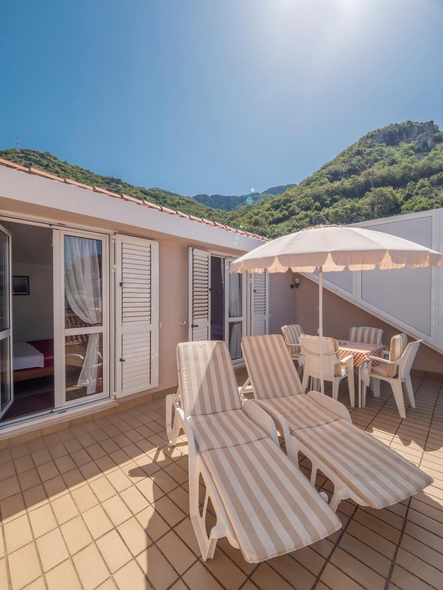 סבטי סטפן Apartments Marina מראה חיצוני תמונה